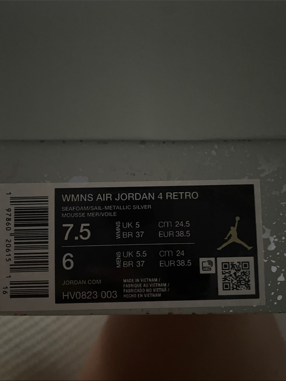 Jordan 4s sage green!